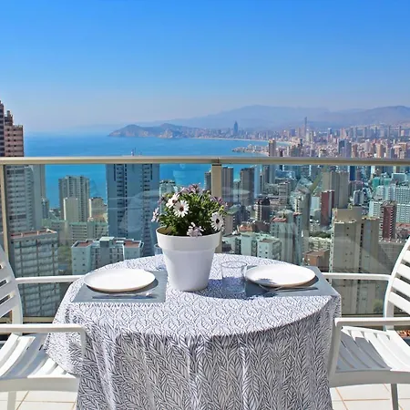 Skyline 20 Apartamento De Lujo Con Terraza Privada Y Vistas Al Mar Benidorm Exterior photo