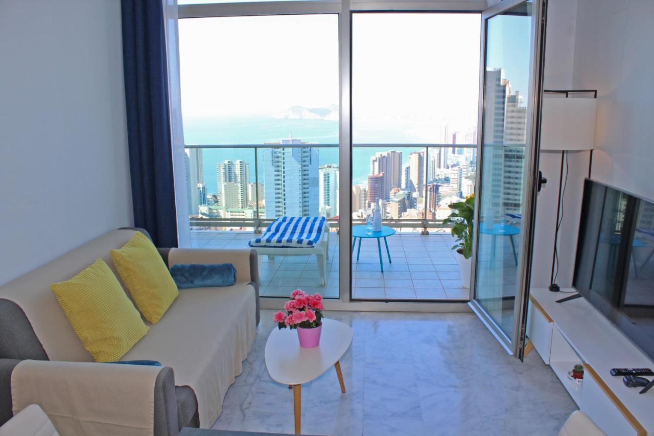 Apartamento De Lujo Con Terraza Privada Y Vistas Al Mar En Torre Lúgano Benidorm