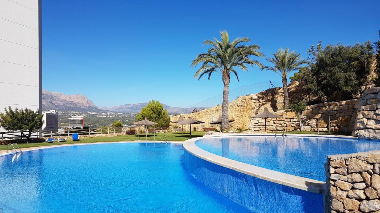 Apartamento De Lujo Con Terraza Privada Y Vistas Al Mar En Torre Lúgano Benidorm