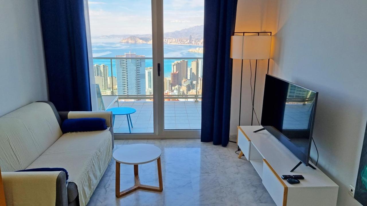 De Lujo Con Terraza Privada Y Vistas Al Mar En Torre Lúgano